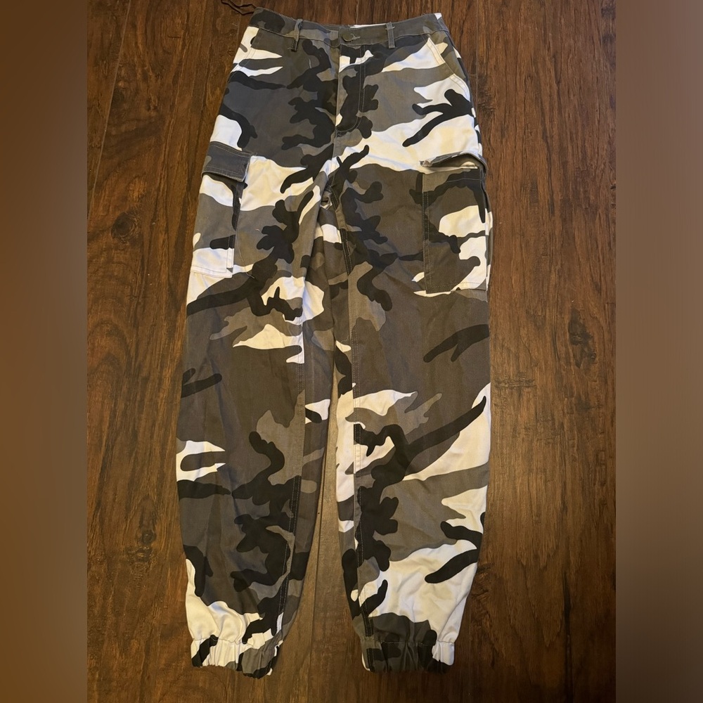 Camo Pants size 4